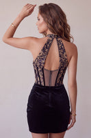 Laden Sie das Bild in den Galerie-Viewer, Schwarzes Korsett Halter Samt Tiefer V-Ausschnitt Kurzes Abendkleid mit Stickerei