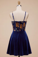 Laden Sie das Bild in den Galerie-Viewer, Marineblaues A-Linie Samt Korsett Blumenmuster Kurzes Abendkleid