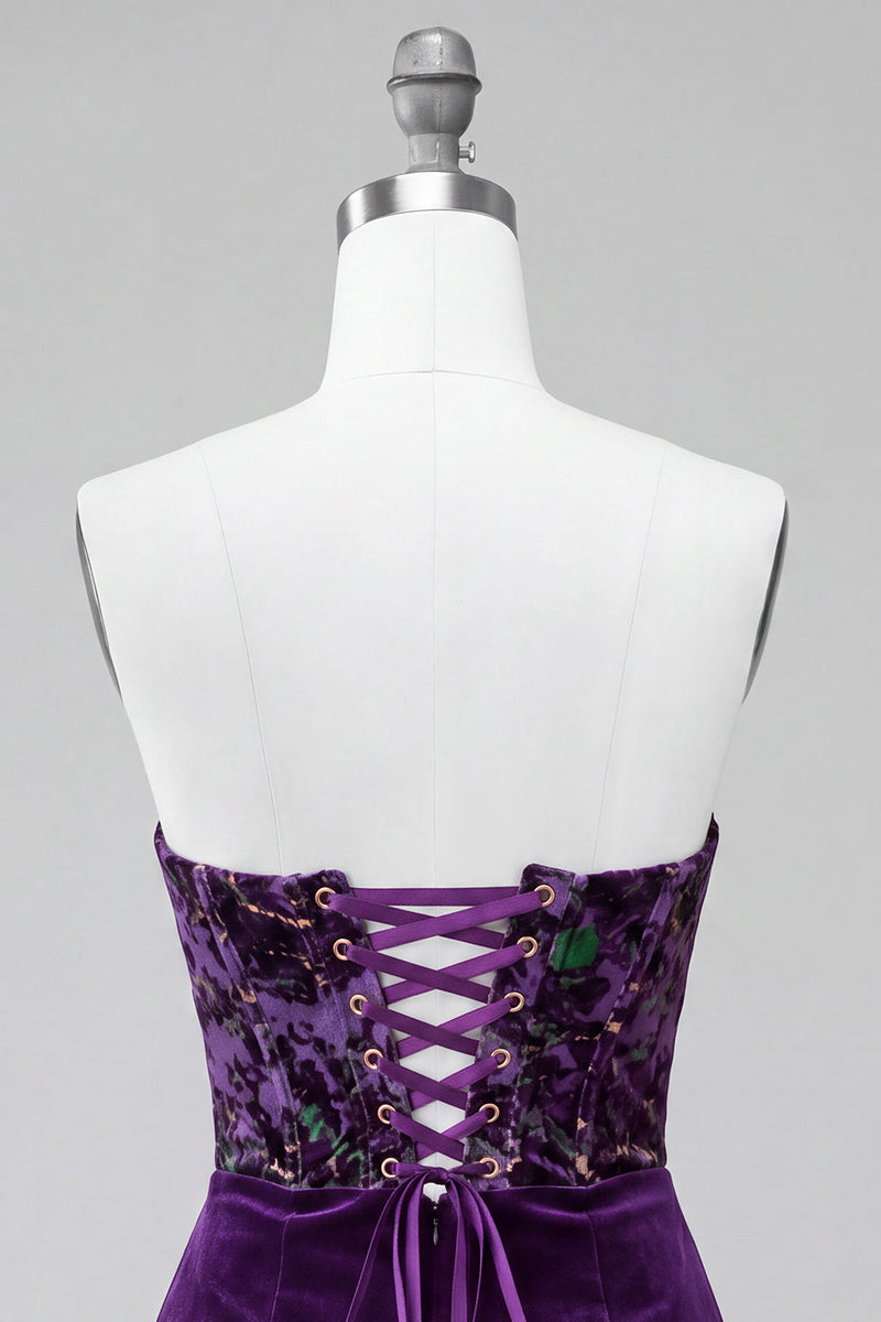 Laden Sie das Bild in den Galerie-Viewer, Pflaumen Korsett Trägerloser Samt Bodycon Gerafftes Kurzes Abendkleid