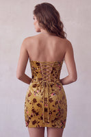 Laden Sie das Bild in den Galerie-Viewer, Ingwer-gelbes Korsett Bodycon Trägerloses Schlüsselloch Samt Kurzes Abendkleid
