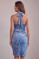 Laden Sie das Bild in den Galerie-Viewer, Schieferblaues Bodycon Halter Samt Kurzes Abendkleid mit Schärpe