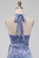 Laden Sie das Bild in den Galerie-Viewer, Schieferblaues Bodycon Halter Samt Kurzes Abendkleid mit Schärpe
