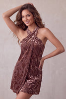 Laden Sie das Bild in den Galerie-Viewer, Khaki Bodycon Neckholder Burnout Samt Kurzes Cocktailkleid