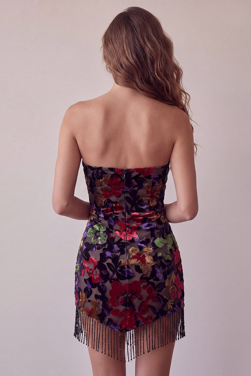 Laden Sie das Bild in den Galerie-Viewer, Schwarzes Bodycon Trägerloses Kurzes Abendkleid mit Blumenmuster und Fransen