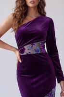 Laden Sie das Bild in den Galerie-Viewer, Pflaumensamt-Einschulter-Scheide Lange Abendkleid mit Blume
