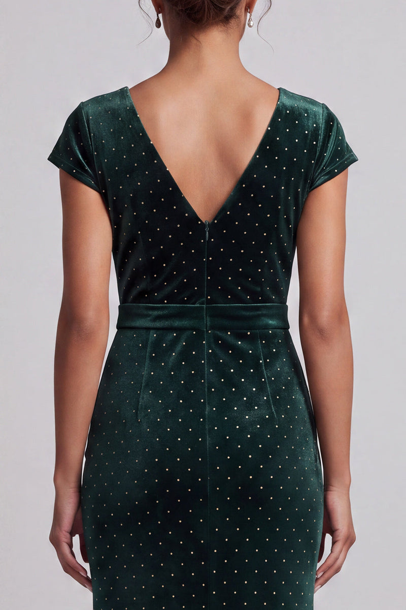 Laden Sie das Bild in den Galerie-Viewer, Dunkelgrünes Mützenärmel Perlen Asymmetrisches Meerjungfrauen Mutter der Braut Kleid mit Rüschenschlitz