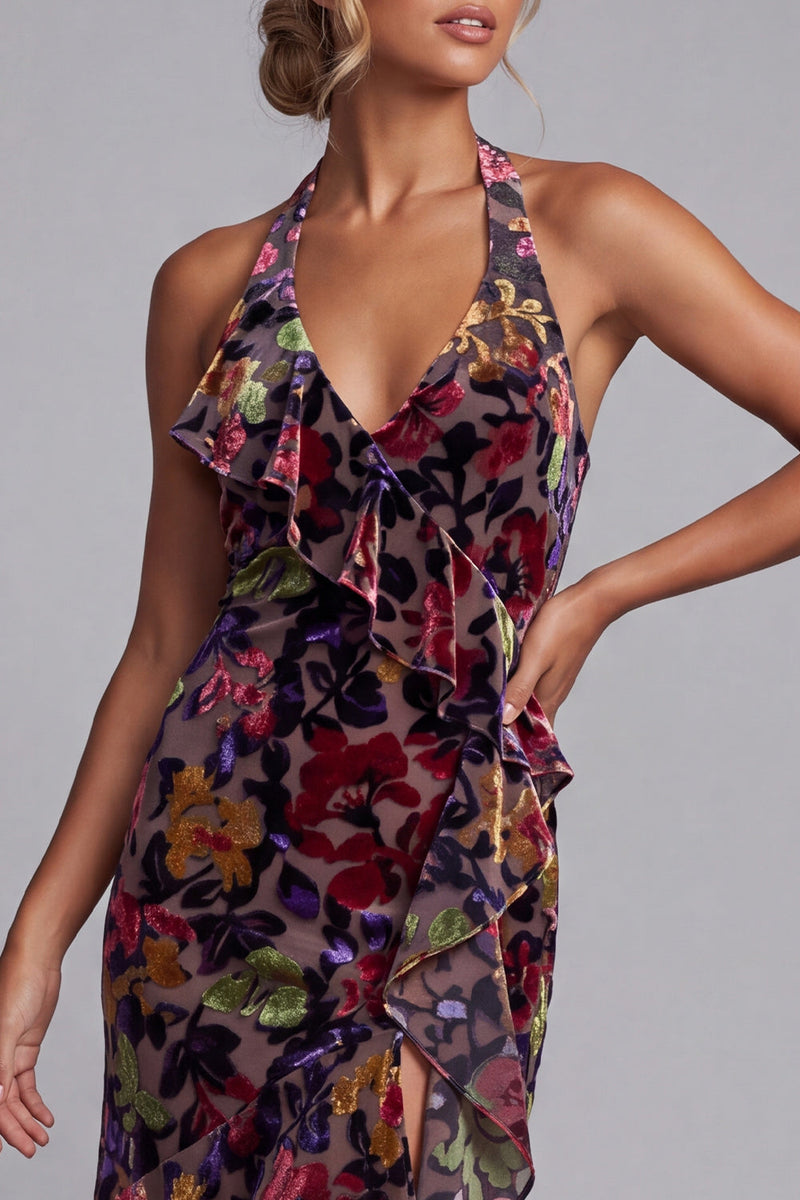 Laden Sie das Bild in den Galerie-Viewer, Schwarzes Samt Blumen Neckholder Hoch niedrig Asymmetrisch A-Linie Mutter der Braut Kleid mit Schlitz
