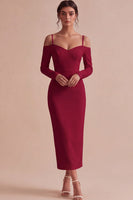 Laden Sie das Bild in den Galerie-Viewer, Weißes Scheiden Langarm Midi Standesamt Kleid mit kalter Schulter