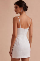 Laden Sie das Bild in den Galerie-Viewer, Florales Jacquard Bodycon Spaghetti-Träger Mini-Kleines Weißes Kleid