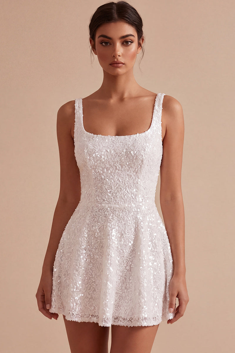 Laden Sie das Bild in den Galerie-Viewer, Glitzerndes Pailletten, quadratischer A-Halsausschnitt, Mini-Kleines weißes Kleid