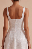 Laden Sie das Bild in den Galerie-Viewer, Glitzerndes Pailletten, quadratischer A-Halsausschnitt, Mini-Kleines weißes Kleid