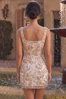 Laden Sie das Bild in den Galerie-Viewer, Champagnerscheide mit quadratem Halsausschnitt – kurzes Homecoming-Kleid