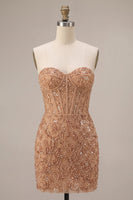 Laden Sie das Bild in den Galerie-Viewer, Champagne Bodycon Perlenkorsett Trägerloses, perlenbesetztes kurzes Homecoming-Kleid