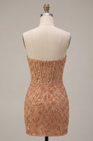 Laden Sie das Bild in den Galerie-Viewer, Champagne Bodycon Perlenkorsett Trägerloses, perlenbesetztes kurzes Homecoming-Kleid