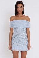 Laden Sie das Bild in den Galerie-Viewer, Himmelblaues, schulterfreies Pailletten-Rüschen-Tüll-Cocktailkleid