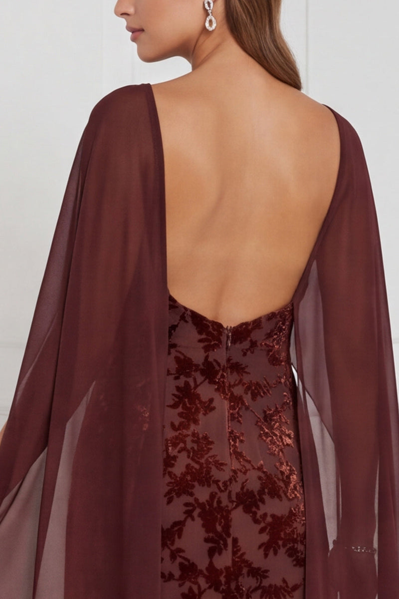 Laden Sie das Bild in den Galerie-Viewer, Schwarzes Burnout Velvet Sheath V-Ausschnitt Langes Brautjungfernkleid mit Umhang