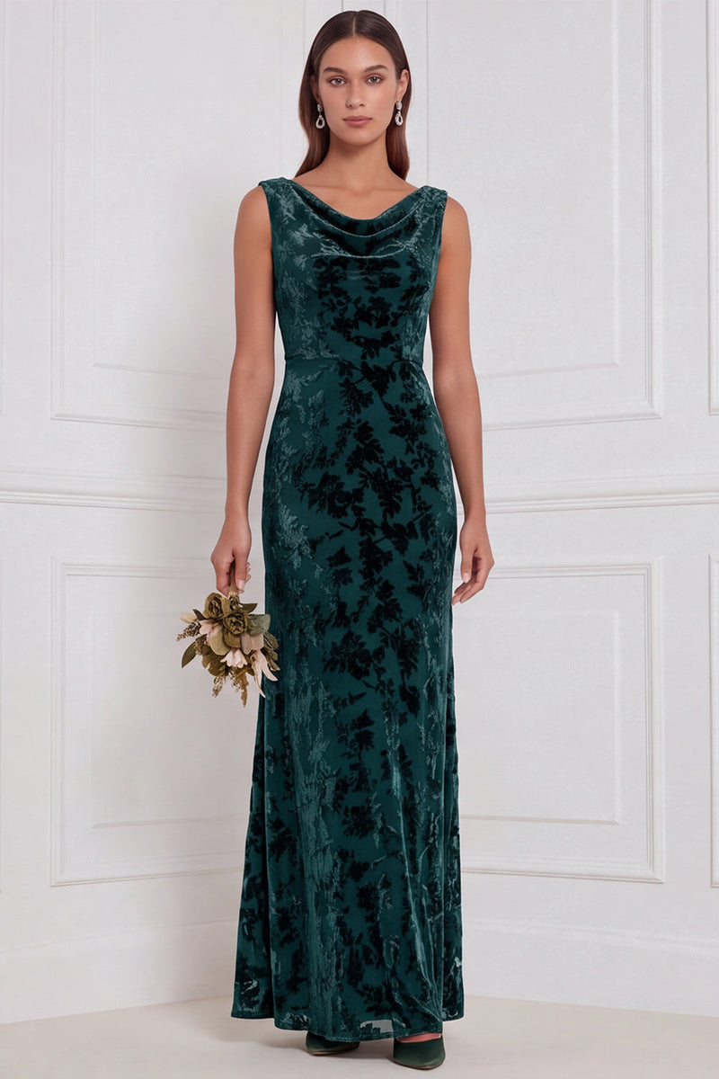 Laden Sie das Bild in den Galerie-Viewer, Olive Sheath Cowl Neck, Burnout Samt, langes Brautjungfernkleid
