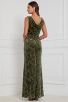 Laden Sie das Bild in den Galerie-Viewer, Olive Sheath Cowl Neck, Burnout Samt, langes Brautjungfernkleid