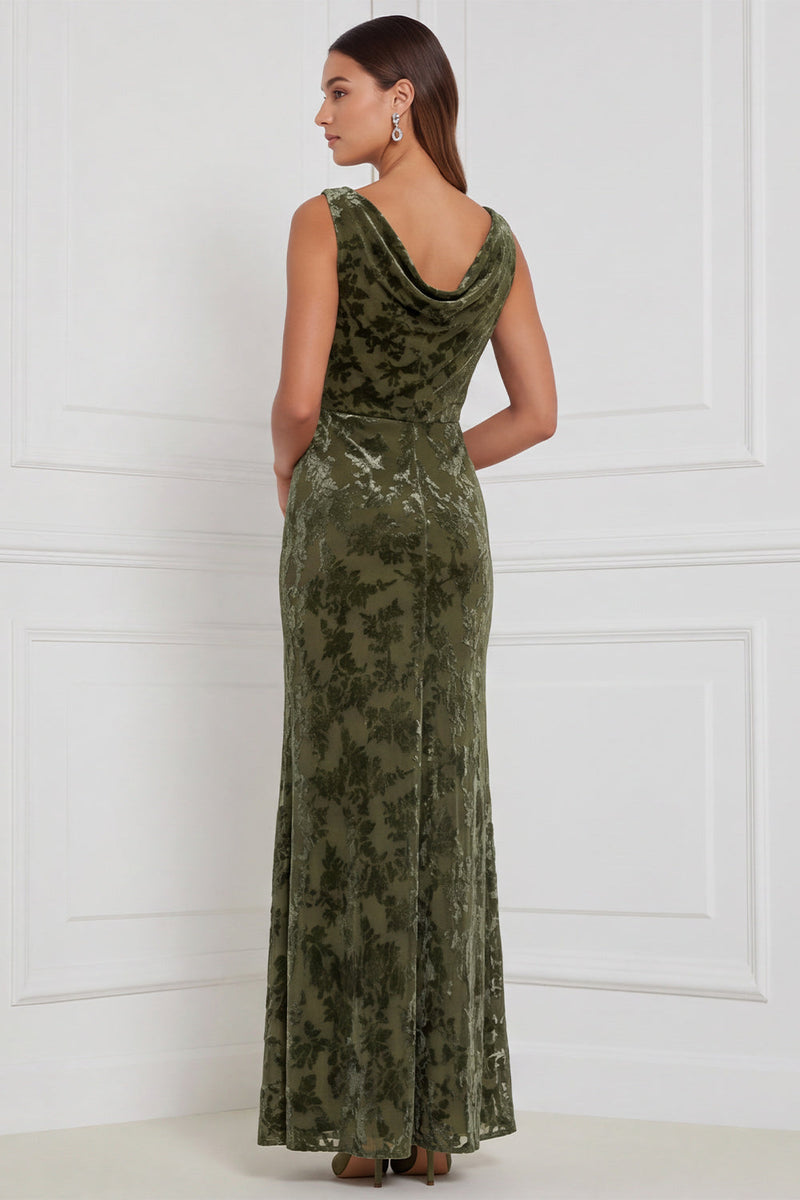 Laden Sie das Bild in den Galerie-Viewer, Olive Sheath Cowl Neck, Burnout Samt, langes Brautjungfernkleid