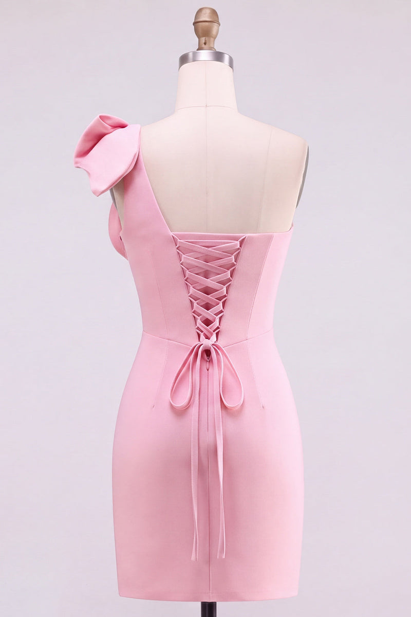 Laden Sie das Bild in den Galerie-Viewer, Gelbes Bodycon-Einschulter-Perlenbesetztes kurzes Homecoming-Kleid mit Schleifendetail