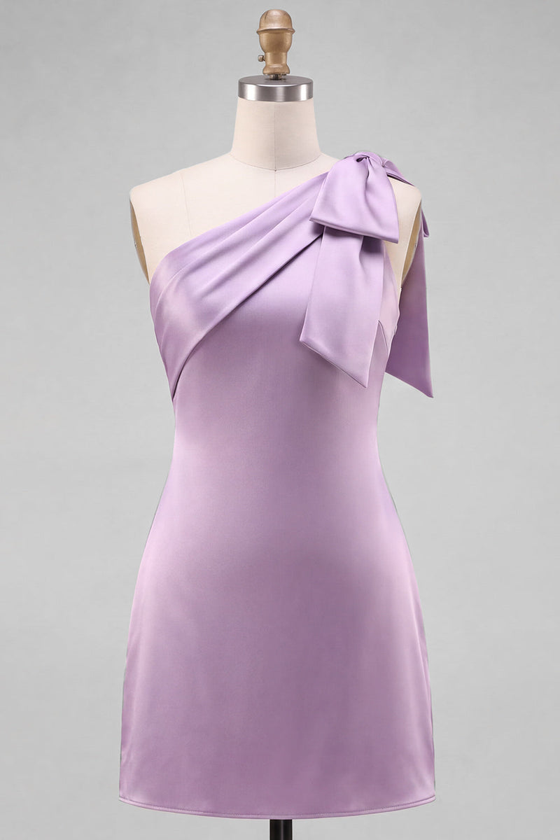 Laden Sie das Bild in den Galerie-Viewer, Gelbes Satin-Kurzabendkleid mit einer Schulter und Schleifendetail