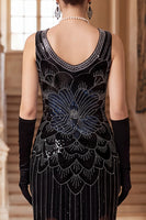 Laden Sie das Bild in den Galerie-Viewer, Glitzerndes schwarzes goldenes Pailletten-Bodycon-Scoop-Neck-Flapperkleid aus den 1920er Jahren mit Fransen