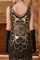 Laden Sie das Bild in den Galerie-Viewer, Glitzerndes schwarzes goldenes Pailletten-Bodycon-Scoop-Neck-Flapperkleid aus den 1920er Jahren mit Fransen