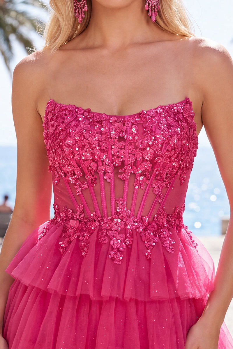 Laden Sie das Bild in den Galerie-Viewer, Fuchsia A Linie Korsett Trägerloses Gestuftes Kurzes Abendkleid mit Spitzenapplikationen