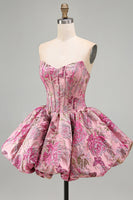 Laden Sie das Bild in den Galerie-Viewer, Rotes Blumen Korsett Jacquard A-Linie Trägerloses Kurzes Abendkleid mit Blasensaum