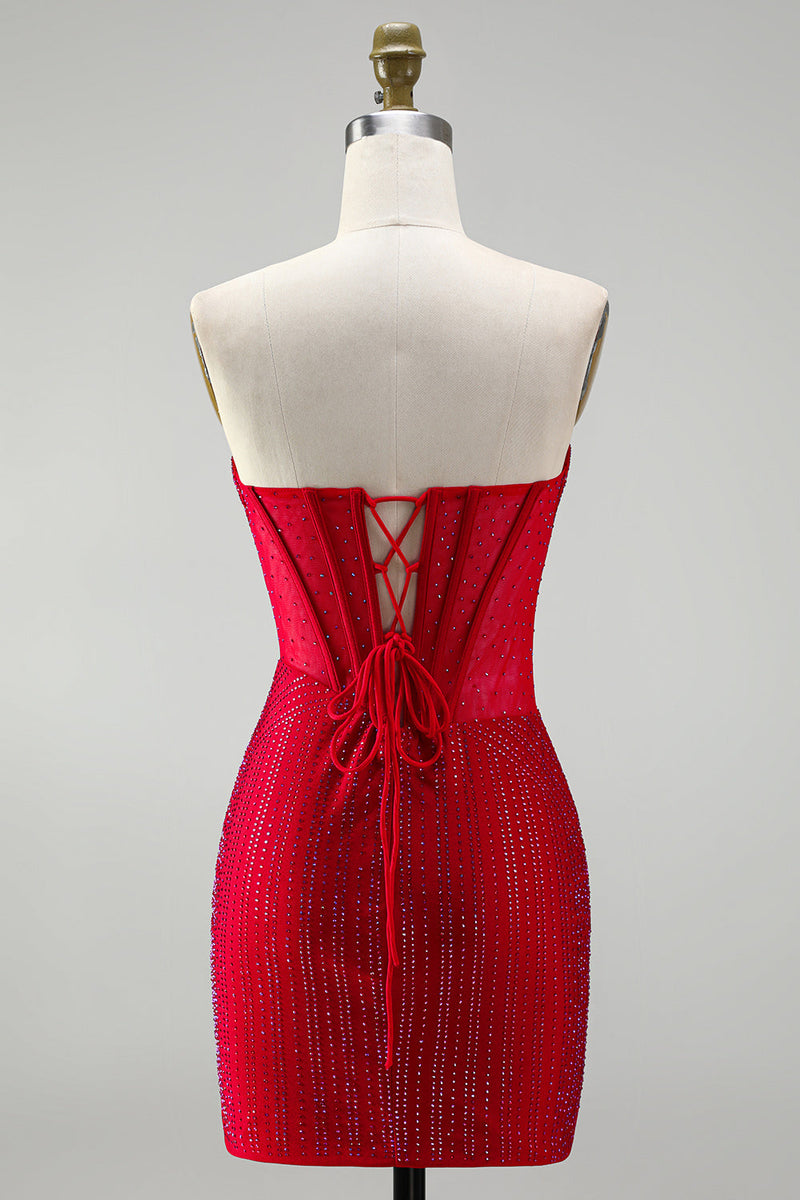 Laden Sie das Bild in den Galerie-Viewer, Rotes Korsett Bodycon Trägerloses, perlenbesetztes kurzes Homecoming-Kleid mit Schnürung auf dem Rücken