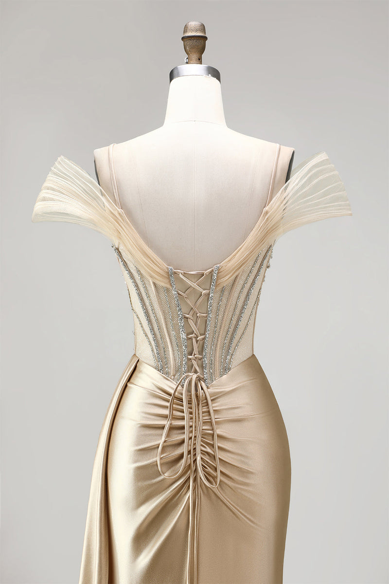 Laden Sie das Bild in den Galerie-Viewer, Champagner Meerjungfrauen Korsett Rheinstein Satin Gerafftes Langes Abschlussballkleid mit Schlitz