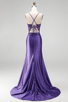 Laden Sie das Bild in den Galerie-Viewer, Glitzerndes Meerjungfrauen-Korsett, gerafftes Satin, langes lila Abschlussballkleid mit Schlitz