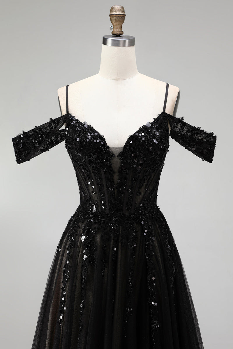 Laden Sie das Bild in den Galerie-Viewer, Kalte Schulter Schwarzes A-Linie Tüll Pailletten Appliquen Langes Abschlussballkleid mit Schlitz