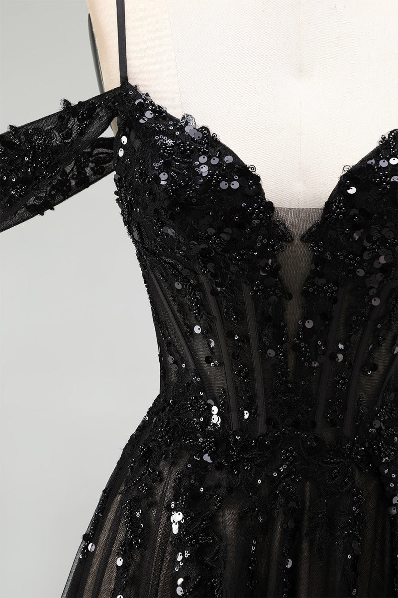 Laden Sie das Bild in den Galerie-Viewer, Kalte Schulter Schwarzes A-Linie Tüll Pailletten Appliquen Langes Abschlussballkleid mit Schlitz