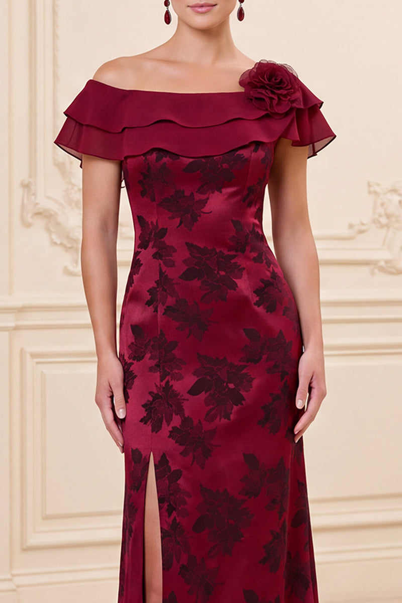 Laden Sie das Bild in den Galerie-Viewer, Burgunderrote Schulterscheide 3D-Blume Jacquard Langes Mutter-der-der-Braut-Kleid mit Schlitz