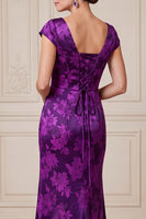 Laden Sie das Bild in den Galerie-Viewer, Dunkelviolette Scheide V-Ausschnitt Satin Jacquard Maxi Mutter der Braut mit Seitenschlitz