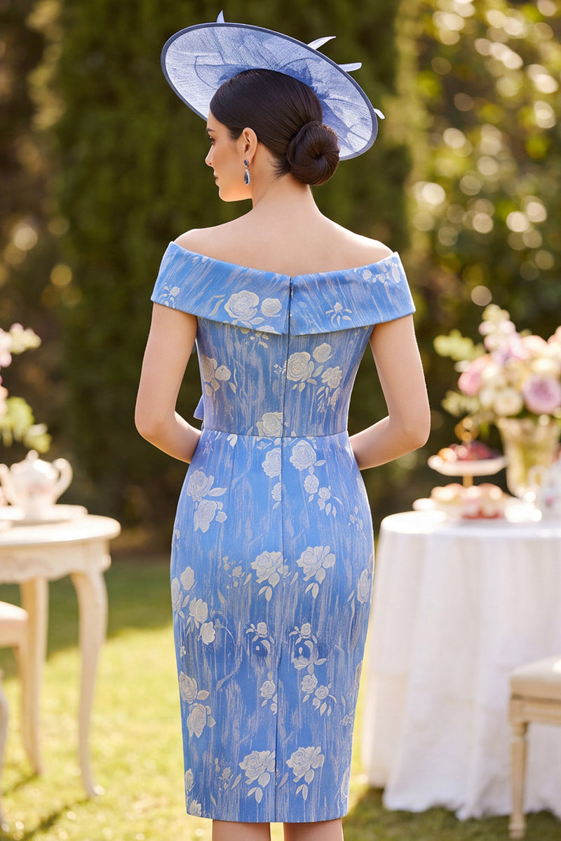 Laden Sie das Bild in den Galerie-Viewer, Off-the-shoulder blau geraffte, rüschierte Midi-Mutter der Braut Kleid mit Streiß-Schleife