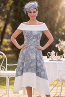 Laden Sie das Bild in den Galerie-Viewer, Grauweißes schulterfreies, hohes, tiefes A-Linien-Blumenmuster Midi-Mutter-der-Braut-Kleid