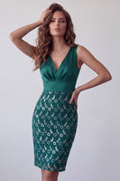 Laden Sie das Bild in den Galerie-Viewer, Dunkelgrünes Satin-V-Ausschnitt Spitzen-Bodycon gerafftes Midi-Cocktailkleid