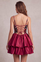 Laden Sie das Bild in den Galerie-Viewer, Rotes Korsett-Samt-Bubble-Saum mit Rüschen A-Linie kurzes Cocktailkleid mit 3D-Blume