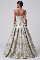 Laden Sie das Bild in den Galerie-Viewer, Salbeigrünes Korsett Ballkleid Trägerloses Jacquard Langes Ballkleid mit Perlen
