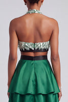 Laden Sie das Bild in den Galerie-Viewer, Dunkelgrünes A-Linie Halter Gestuftes Gerüschtes Satin Ballkleid mit Fransen und Schleife