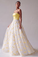 Laden Sie das Bild in den Galerie-Viewer, Gelbes Satin A-Linie Trägerloses Jacquard Langes Ballkleid