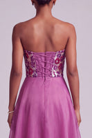 Laden Sie das Bild in den Galerie-Viewer, Fuchsia Pailletten Blumen Trägerloses A-Linie Chiffon Langes Ballkleid