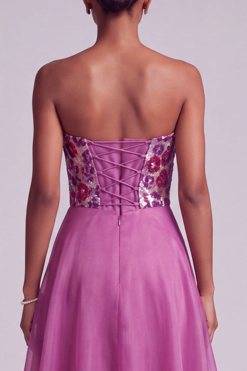 Laden Sie das Bild in den Galerie-Viewer, Fuchsia Pailletten Blumen Trägerloses A-Linie Chiffon Langes Ballkleid