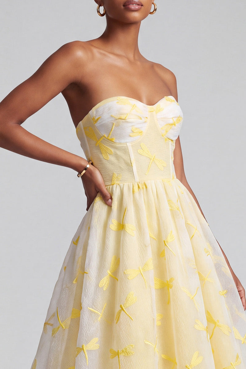 Laden Sie das Bild in den Galerie-Viewer, Gelbes Korsett Jacquard Gestuftes A-Linie langes Abschlussballkleid mit Rüschensaum