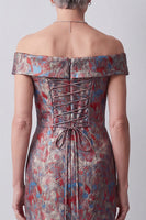Laden Sie das Bild in den Galerie-Viewer, Off-the-shoulder Graues Scheide Jacquard Langes Mutter der Braut Kleid