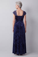 Laden Sie das Bild in den Galerie-Viewer, Navy Samt Spitzen-Ärmel A-Linie Langes Mutter der Braut Kleid