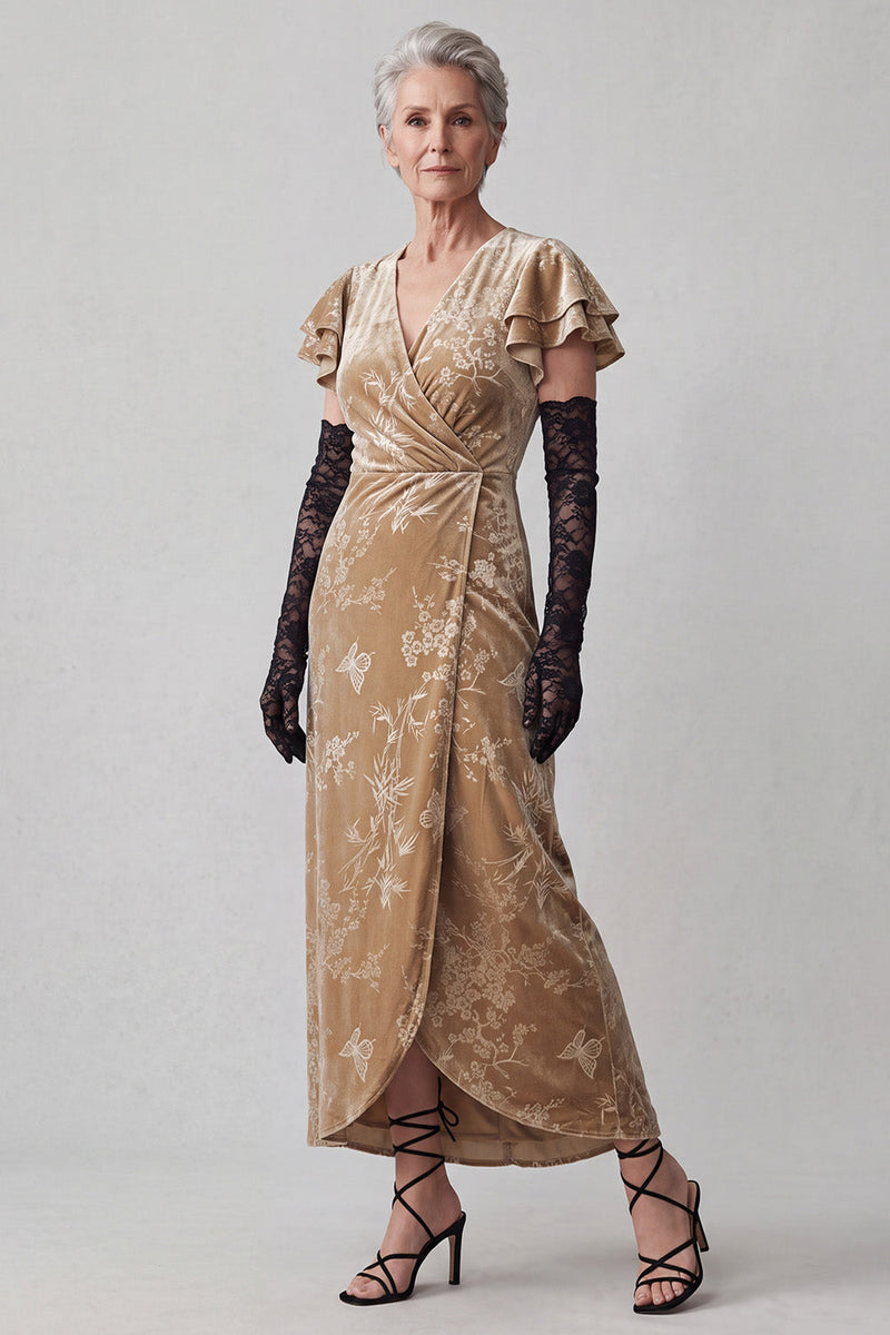 Laden Sie das Bild in den Galerie-Viewer, Champagner V-Ausschnitt Gerafftes Scheide Langes Mutter der Braut Kleid mit Rüschen-Flatter-Ärmeln
