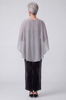 Laden Sie das Bild in den Galerie-Viewer, Schwarzes Samt Stickerei Pailletten Gerafftes Bateau-Ausschnitt Mutter der Braut Kleid mit Chiffon-Umhang